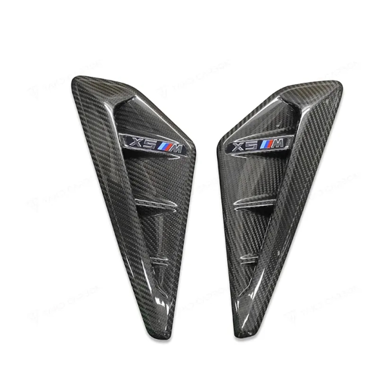 Rear spoiler side decoration